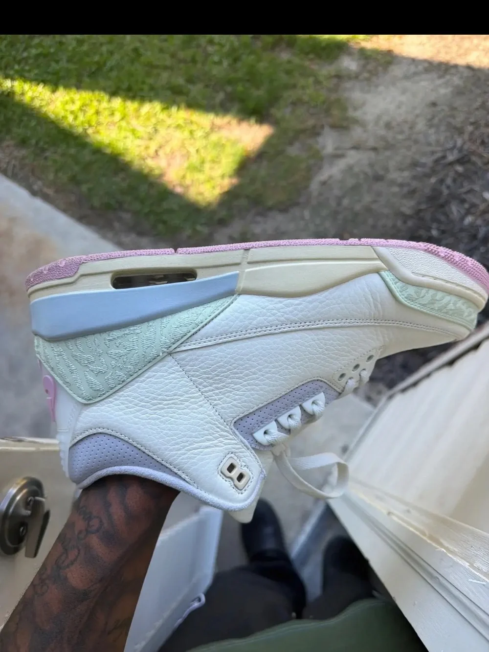 Jordan Men’s Off-White Leather Sneakers with Pastel Pink and Mint Accents